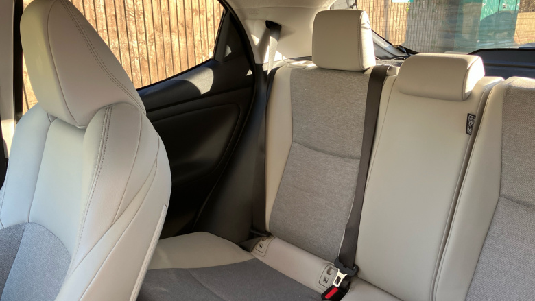 Toyota Yaris 1.5 Hybrid Excel 5dr CVT Hybrid Hatchback